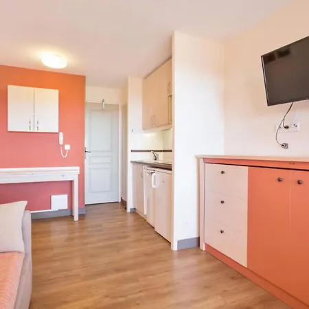 Apartment Le Village De Cap Esterel - Maeva - 2 Pieces 5 Personnes Selection Mae-2892